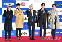 [포토]멜론뮤직어워드 샤이니, 컨템퍼러리한 시상식 패션