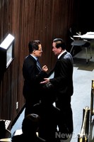 [포토]국회에서 만난 '서청원-박지원' 둘은 무슨 이야기를?