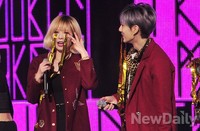 [포토]쇼챔피언 현아-현승, 일위했어요 엉엉