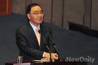 [포토]답변하는 정홍원 국무총리