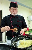 [포토]군대 최고 요리왕 대회, 잔뜩 집중한 표정