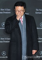 [포토]안경만 올려도 영화 스틸컷 같은 박근형