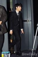 [포토]엑소의 쇼타임, 두리번 두리번 입장하는 디오