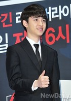 [포토]엑소의 쇼타임, 엄지손가락 척 내미는 디오