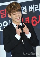 [포토]엑소의 쇼타임, 첸의 귀요미 스타일