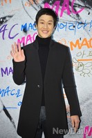 [포토]맥 스토어 오픈. 정겨운 옆 집 오빠같은 쓰레기 정우