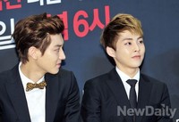 [포토]엑소 쇼타임, 시크한 시우민과 날카로운 옆선 자랑하는 찬열