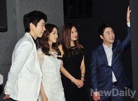 [포토]더지니어스 출연자들, 사이좋게 대기하는 모습