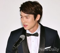 [포토]에이어워즈, 매력남 칠봉이 유연석 