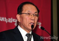 [포토]모두발언하는 황우여 새누리당 대표