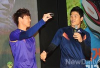 [포토]홍정호, '이번엔 내가!' 바톤터치 된 카메라