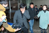 [포토]법원 출석하는 이수근, 징역8월 집행유예 2년