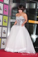 [포토]MBC방송연예대상 조혜련, 풍성한 드레스 패션