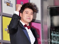 [포토]MBC방송연예대상, 화이팅 외치는 전현무