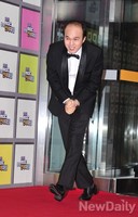 [포토]MBC방송연예대상, 턱시도 빼입고 등장하는 혼자남 김광규