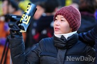 [포토]투쟁구호 외치는 통합진보당 김재연 의원