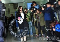 [포토]손연재, 환하게 웃으며 떠나는 체조요정