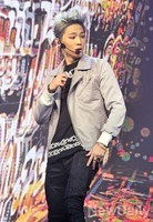 [포토]갓세븐 리더 JB, 인상을 찡긋 찡그린 표정