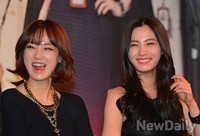 [포토]애프터스쿨의 뷰티바이블, 활짝 웃는 주연-나나