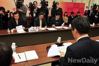 [포토]AI 비상에 긴급회의, 머리 맡댄 당정