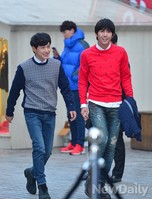 [포토]가로수길에 등장한 시완-광희