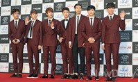 [포토]서울가요대상 방탄 소년단, 소년스러움이 돋보이는 와인색 수트
