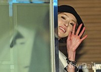 [포토]관능의 법칙 VIP, 빼꼼 얼굴 내밀고 인사하는 이다희