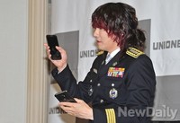 [포토]소방관프로젝트 기자회견, 국산을 매우 좋아하는 김장훈