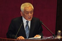 [포토]교섭단체 대표연설하는 김한길 민주당 대표