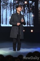 [포토]엠카운트다운 홍대광, 겨울이 따뜻하게 느껴지는 목소리
