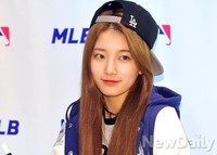 [포토]미쓰에이 팬사인회 수지, 새초롬한 미소 '예뻐'