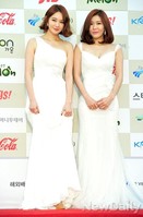 [포토]가온차트 다비치, 청순함 돋보이는 순백의 드레스