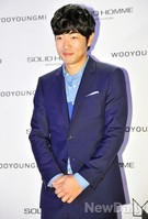 [포토]오늘은 혼자 왔네요? 젠틀한 미소짓는 이종혁