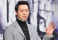 [포토]쓰리데이즈 박유천, '이번에는 거느리는 역이아니고 거느려지는 역할'
