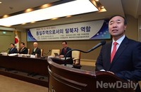 [포토]통일로 가는길, 축사하는 한상대 변호사