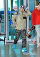 [포토]정글의법칙 출국, 야생의 남자 김병만족장 '이번엔 브라질'