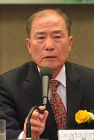 [포토]올바른교육감, 발언하는 이계성대표