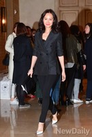 [포토]입장하는 채시라, 미모는 예전 그대로