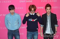 [포토]립스틱 행사에 참석한 엠블랙