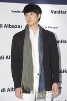 [포토]윤한, 여심 울리는 날카로운 옆선