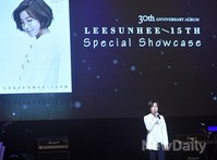 [포토]30주년, 변함 없이 소녀 같은 이선희