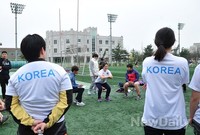 [포토]여자 럭비 7인제 국가대표 상비군 선발전, '나는 몇개나 할 수 있을까?'