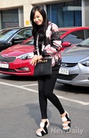 [포토]에프엑스 빅토리아, 자연광 아래 빛나는 미모