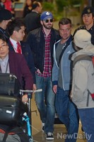 캡티아메리카..크리스에반스, 소탈한 복장으로 입국