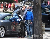 [포토]'대역인지? 크리스 에반스 인지?' 촬영현장의 최대 관심사