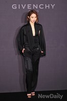[포토]고준희, 섹시함 돋보이는 도발적인 의상