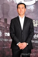 [포토]불꽃속으로 정호빈, 입술 꾹 다물고