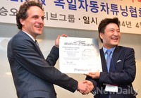 [포토]아승오토-AC 슈니처 계약 체결