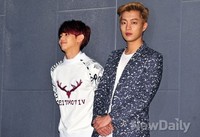 [포토]쇼타임버닝더비스트, 윤두준의 시선 '저 찍는 거에요?'