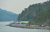 [세월호]실종자 기다리는 인파로 가득찬 팽목항